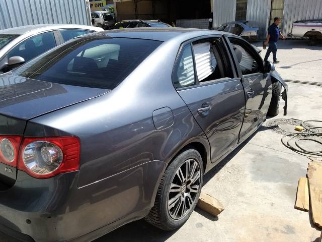 CADDY çıkma yedek parça CADDY SAĞ KAPILAR 2004 - 2009